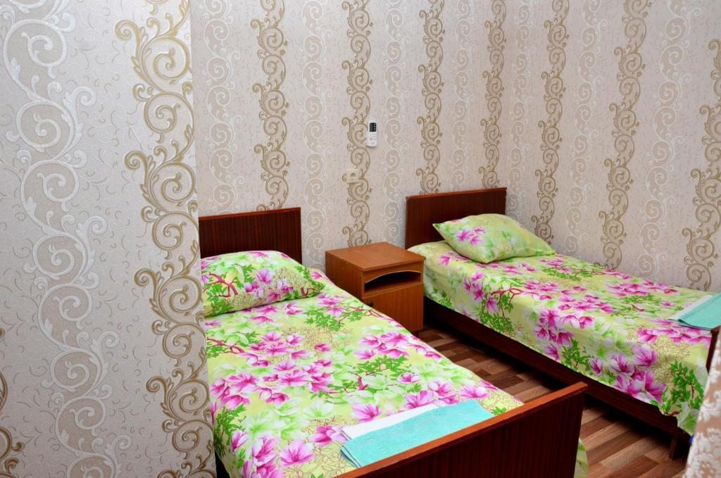 Двухместный (номер стандарт с 2 кроватями) гостевого дома У Борисовны, Анапа