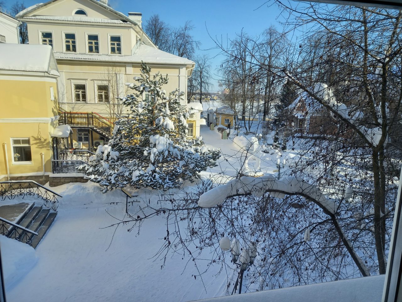 Вид из окна