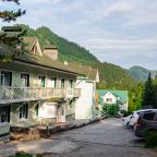 Автостоянка / Парковка, Загородный отель Ареда 1 - Mountain Hotel