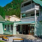 Автостоянка / Парковка, Загородный отель Ареда 1 - Mountain Hotel