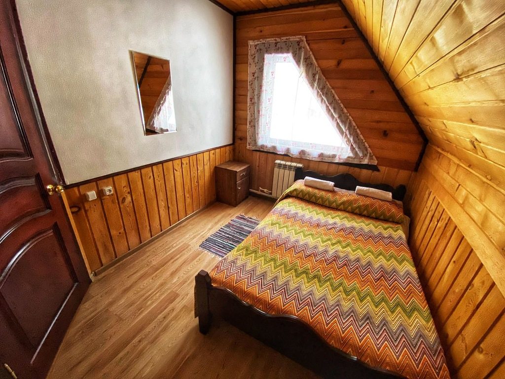 Двухместный (Бюджетный двухместный номер с 1 кроватью) базы отдыха Кедровый остров, Чепош