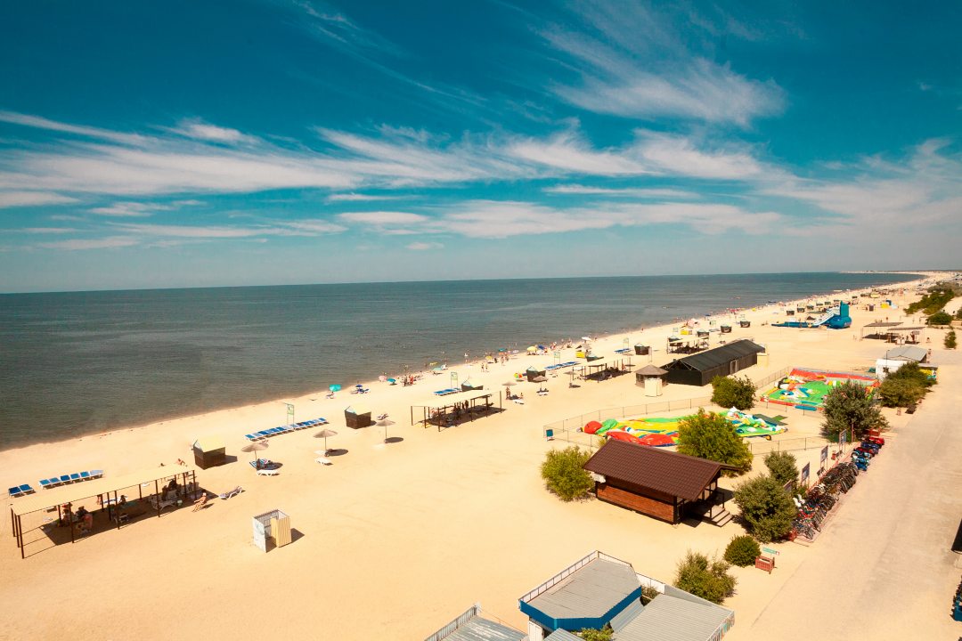 Пляж курортного отеля «Казачий Берег» 1*, Должанская. База отдыха Казачий Берег