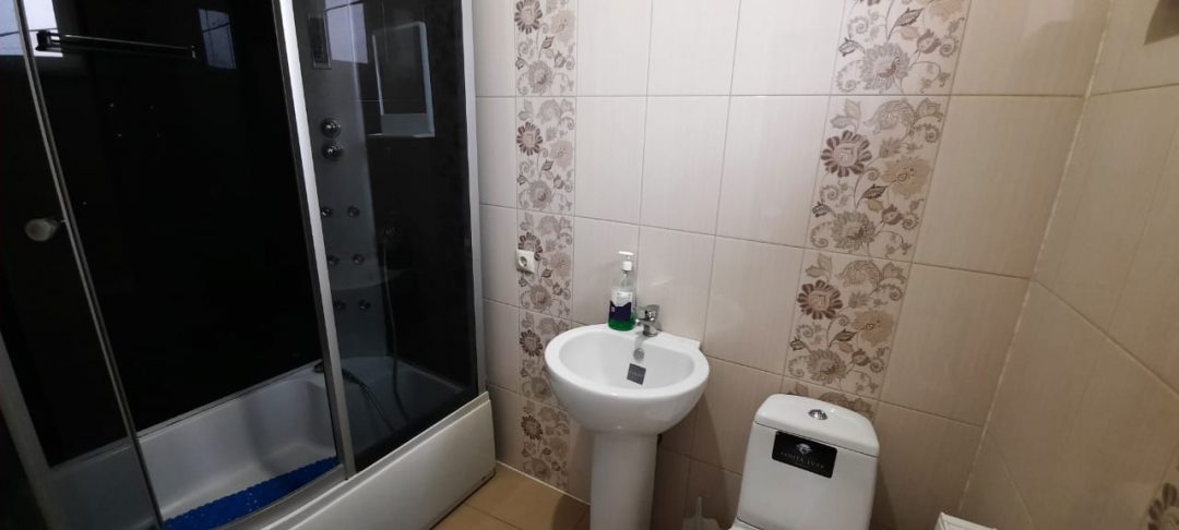 Четырехместный (четырехместный с собственной ванной комнатой) гостиницы Гостевой дом, Славянск-на-Кубани