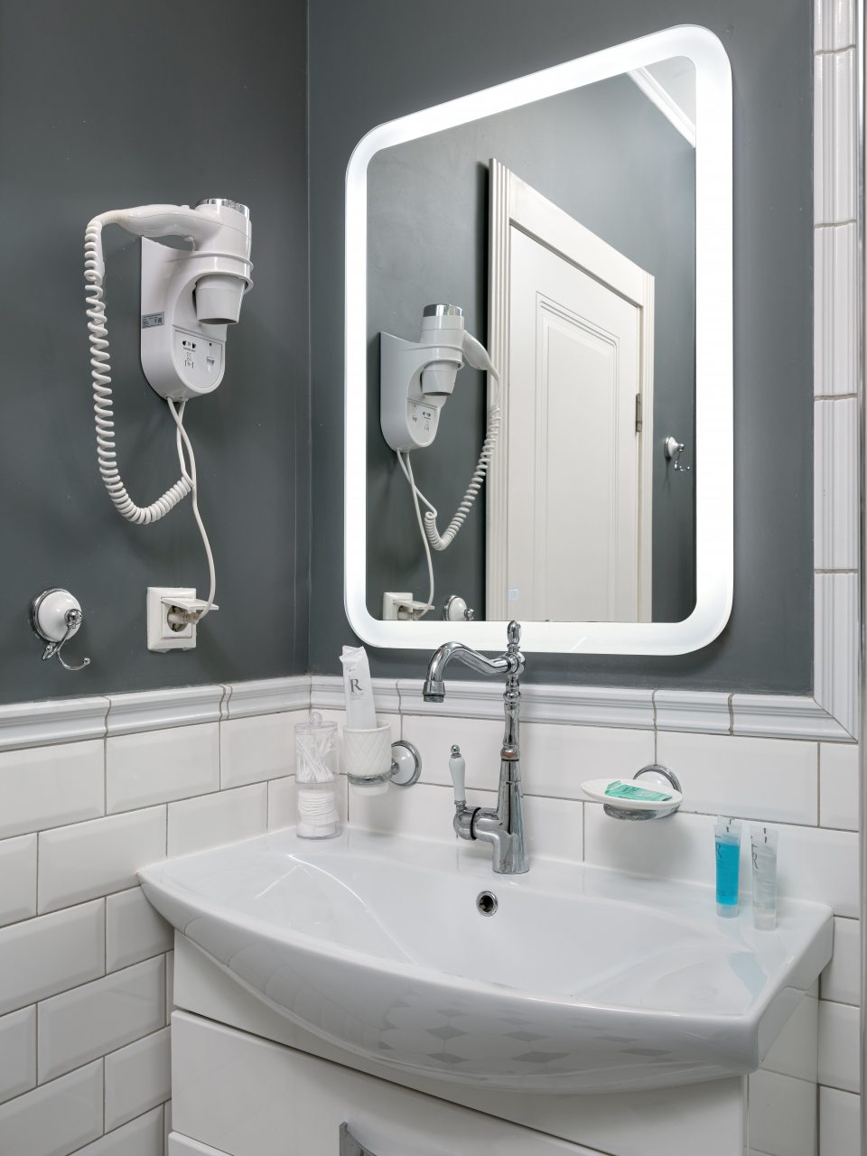 Полулюкс (Delux с балконом), Отель Bulgakov Residence