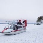 Поездка на аэросанях, Гостиница Ладожская усадьба