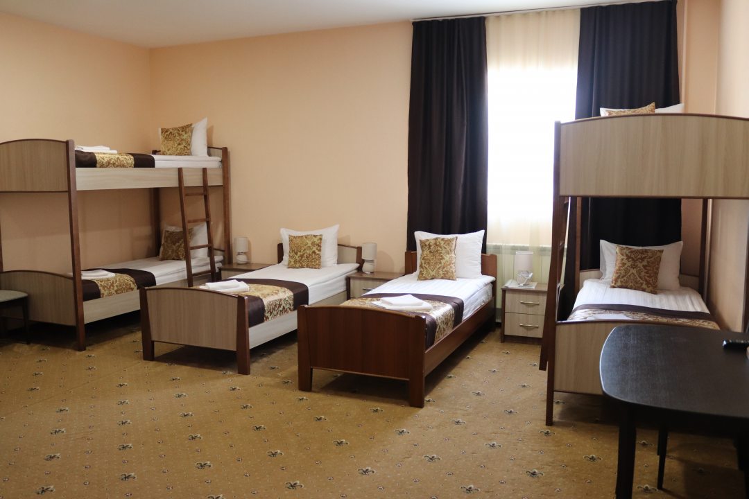 Шестиместный гостиницы Енисей, Саяногорск