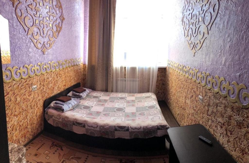 Двухместный (Бюджетный двухместный номер с 2 отдельными кроватями) отеля Инсар, Боровое (Акмолинская область)