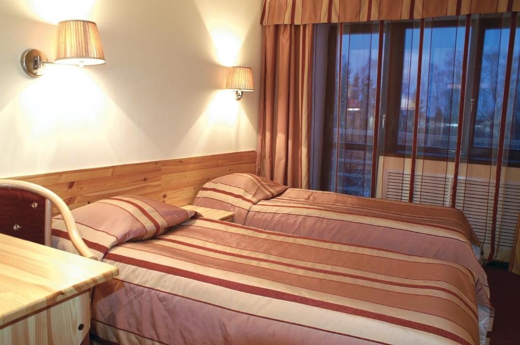 Двухместный (Стандартный  номер с 1 кроватью или 2 отдельными кроватями) парк-отеля Ярославль, Красные Ткачи