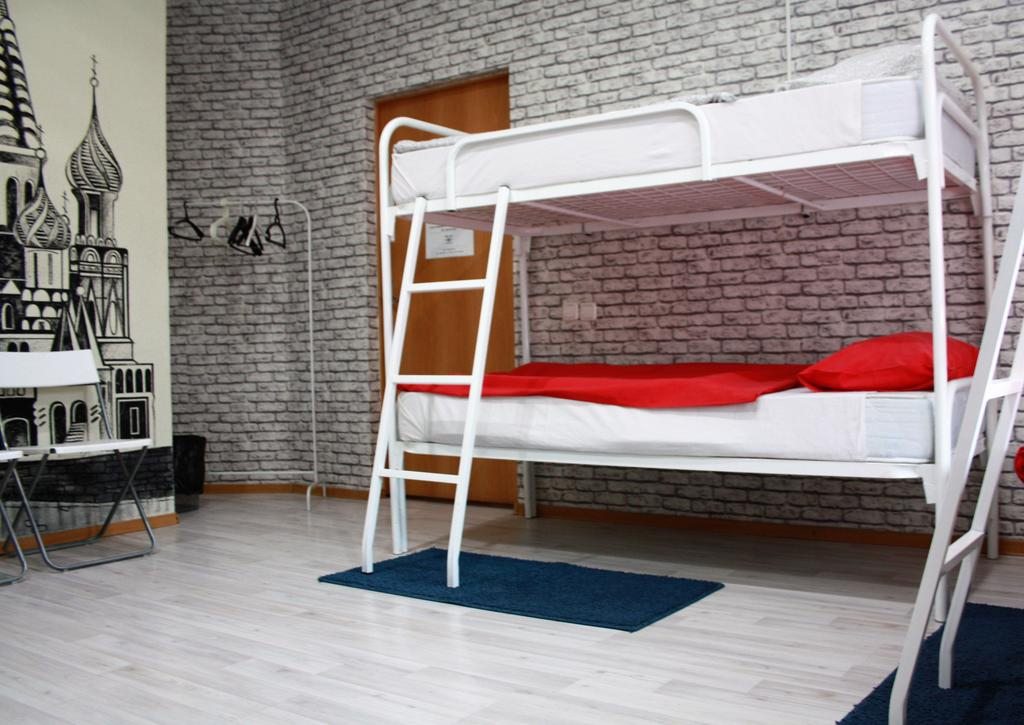 Восьмиместный Койко-место в 8-местном общем номере. Sky Hostel