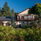 Сад, Отель Павлова Поляна