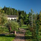 Сад, Отель Павлова Поляна