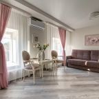 De Luxe (Люкс улучшенный), Отель Павлова Поляна