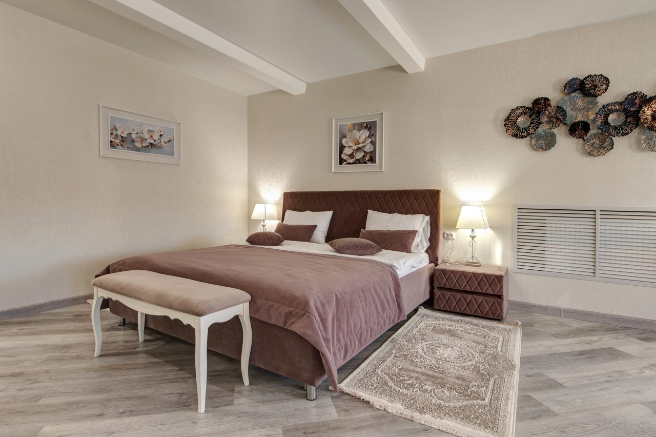 De Luxe (Люкс улучшенный), Отель Павлова Поляна