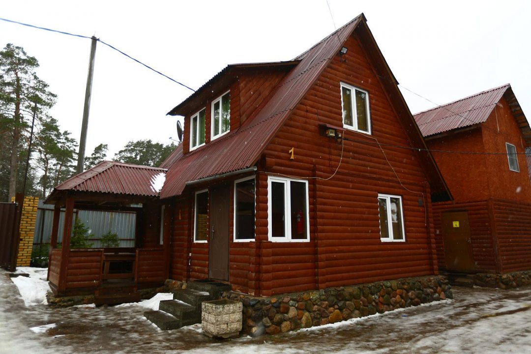 Дом (Дом с 3 спальнями) базы отдыха Михайловская, Беличье