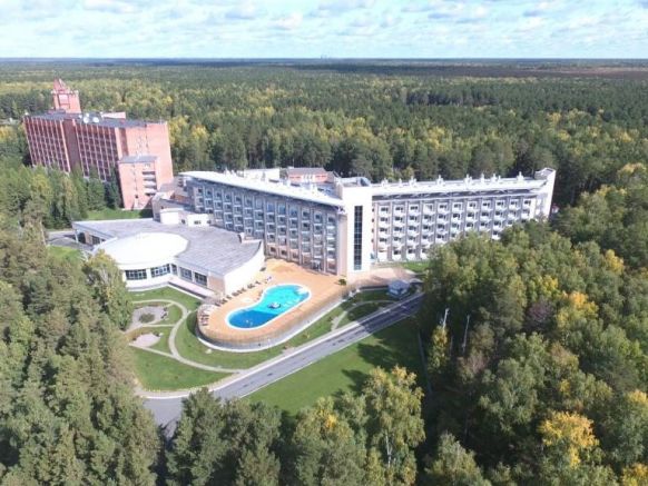Отель Сибирь с бассейном, Мичурино
