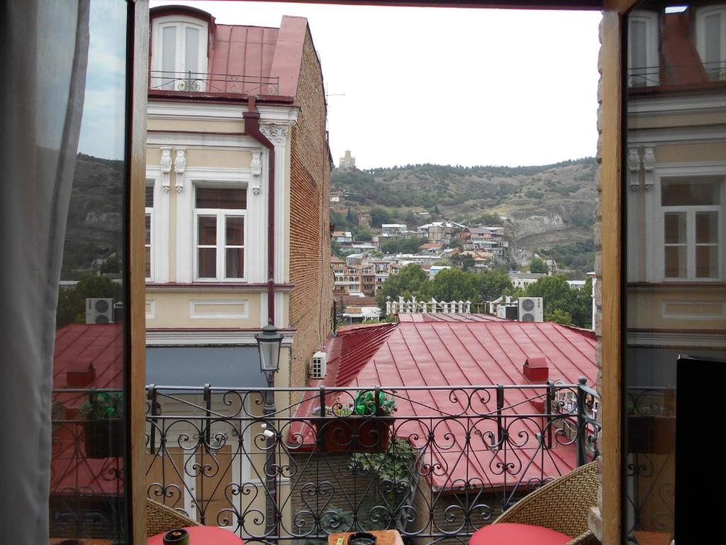 Сьюит (Семейный люкс) отеля Metekhi Eight, Тбилиси