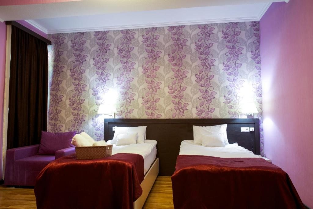 Двухместный (Двухместный номер с 1 кроватью или 2 отдельными кроватями и диваном-кроватью) отеля Terrace Avlabari By Log Inn, Тбилиси