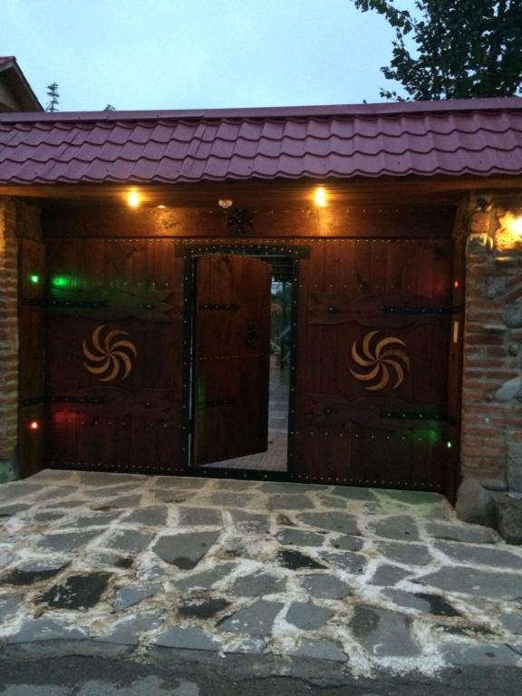 Студио (Номер-студио с видом на бассейн) гостевого дома Wine Garden, Тбилиси