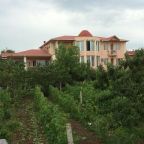 Вилла (Вилла с собственным бассейном), Гостевой дом Wine Garden