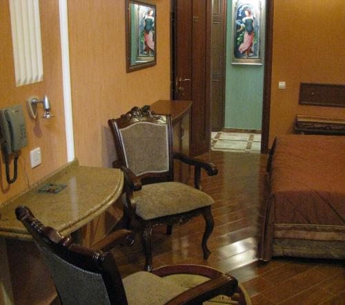 Двухместный (Стандартный двухместный номер с 1 кроватью) отеля Паво, Тбилиси