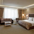 Сьюит (Люкс с пакетом бизнес-услуг), Отель Divan Suites Batumi