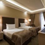 Двухместный (Улучшенный номер с кроватью размера «king-size»), Отель Divan Suites Batumi