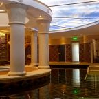 Бассейн с подогревом, Отель Нессельбек