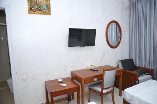 Двухместный (Двухместный номер Делюкс с 2 отдельными кроватями) отеля Hotel Chveni Sakhli, Батуми