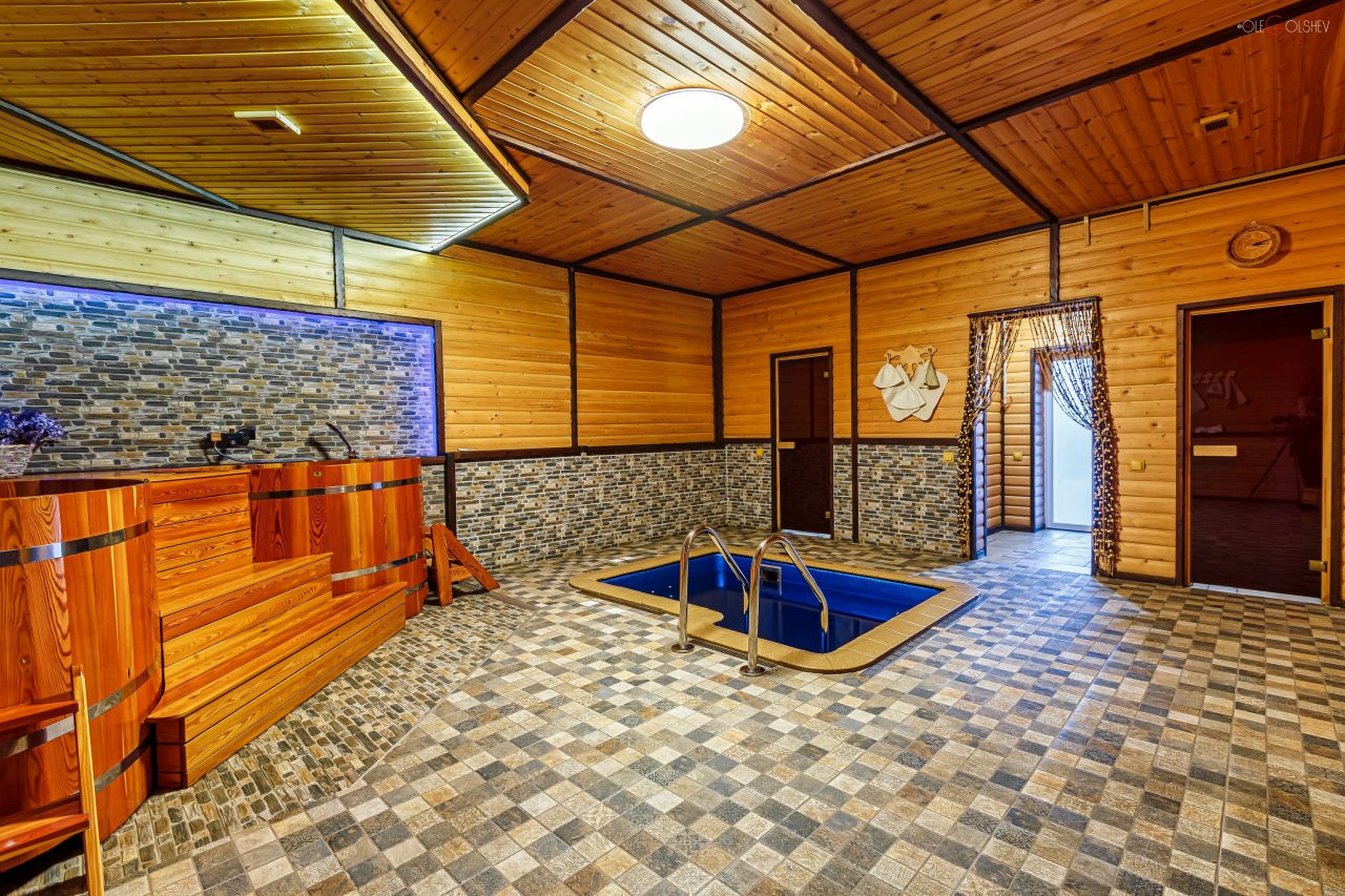 Турецкая баня (сауна), Гостиница Ночной квартал