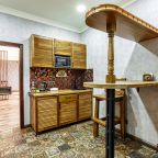 Кухонная зона в номере « Представительский люкс»