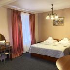 Апартаменты с кухней гостевой дом Домик Охотника, Токсово