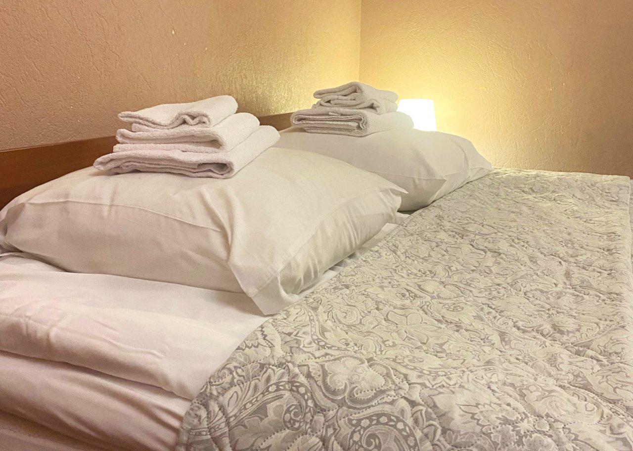 Номер Полулюкс Плюс в гостевом доме  Домик Охотника Токсово