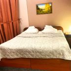 Номер Полулюкс Плюс в гостевом доме  Домик Охотника Токсово