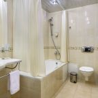 Люкс (Двухкомнатный стандартный номер), Отель Южный