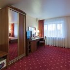 Полулюкс (Junior Suite) отеля АЗИМУТ, Нижний Новгород