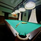Комната для игры в бильярд