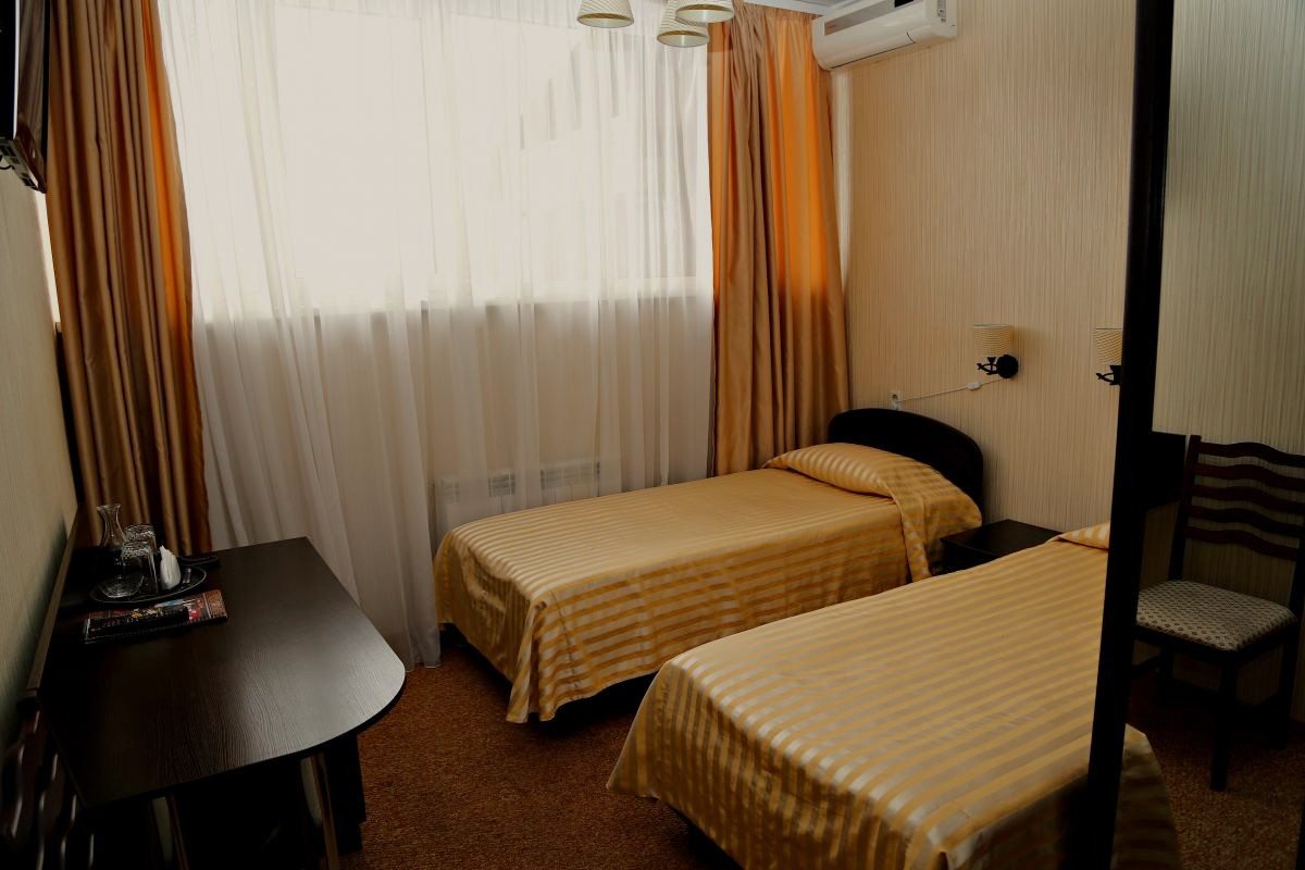 Двухместный (Twin), Гостиница Классик