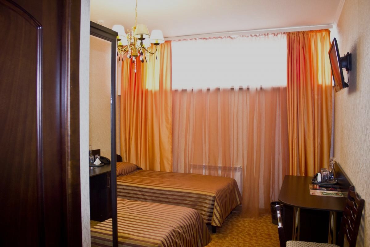 Двухместный (Twin), Гостиница Классик