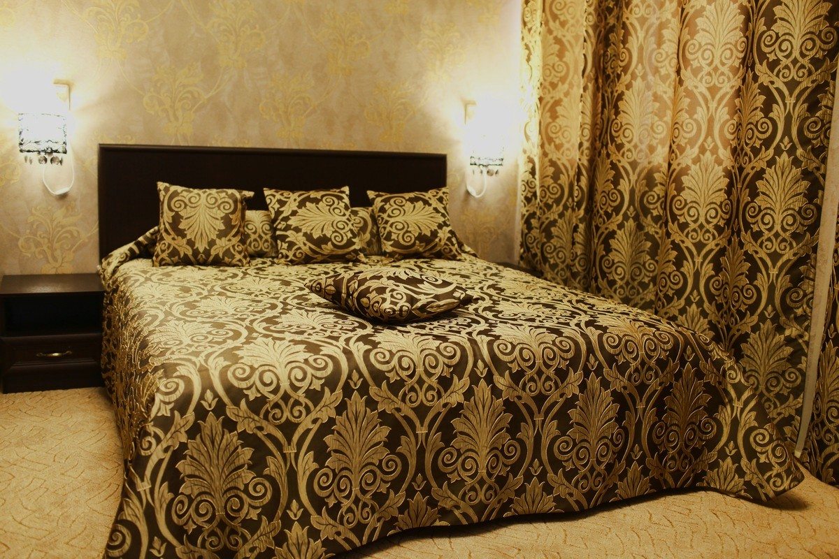 Люкс, Гостиница Классик