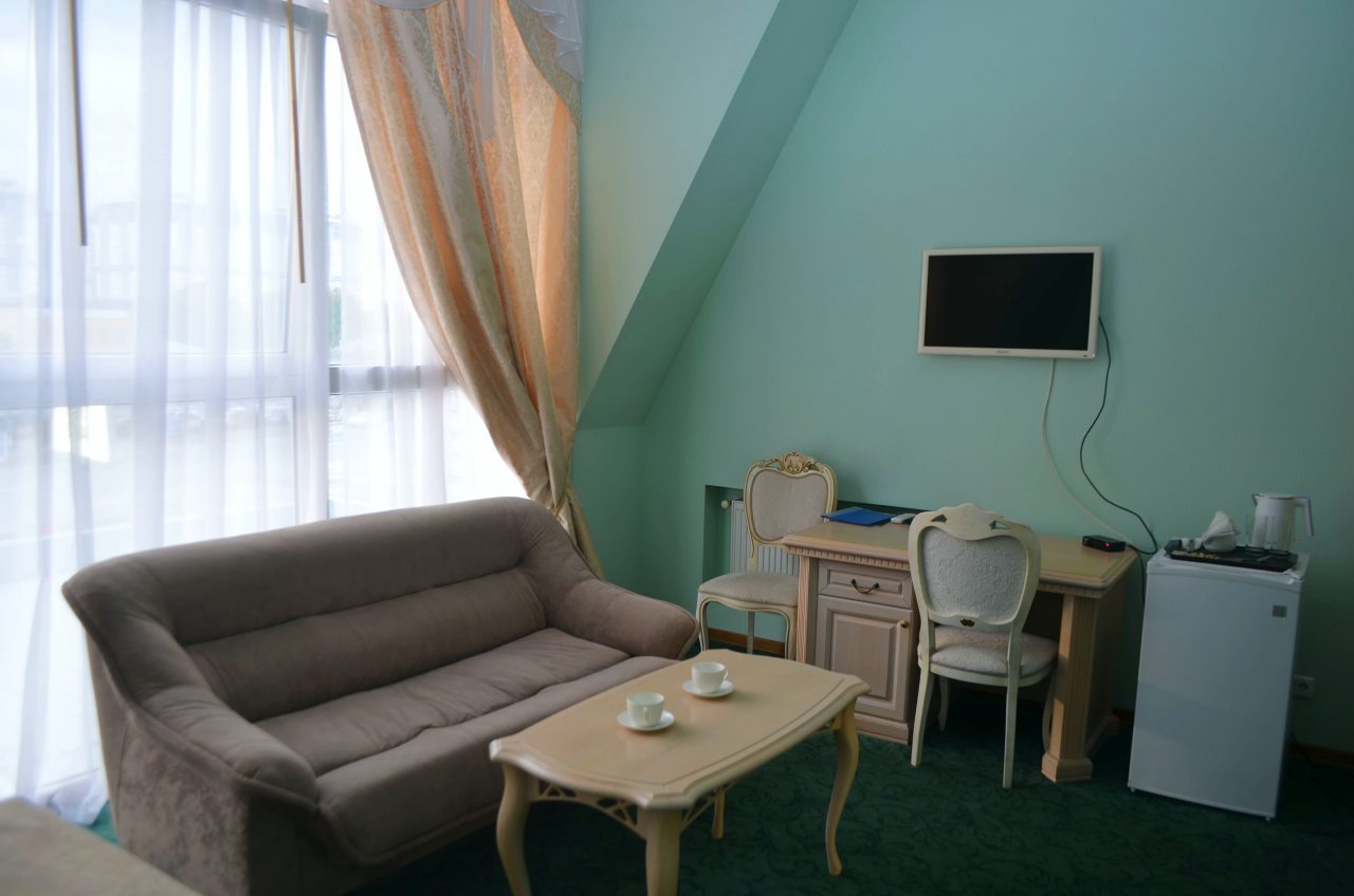 Люкс (Люкс), Ресторанно-гостиничный комплекс Сударушка