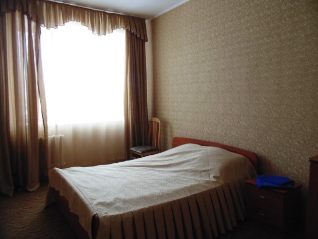 Четырехместный (Двухкомнатный комфорт №404) гостиницы Комета, Курган
