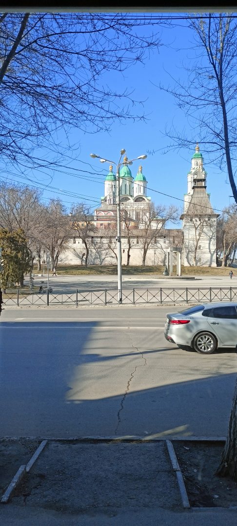 Вид на Кремль, Гостиница Бонотель