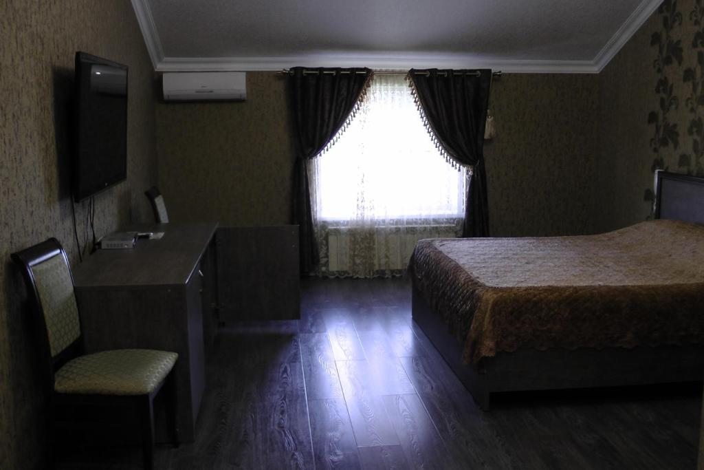 Двухместный (Бюджетный двухместный номер с 1 кроватью) отеля Империя, Кизляр