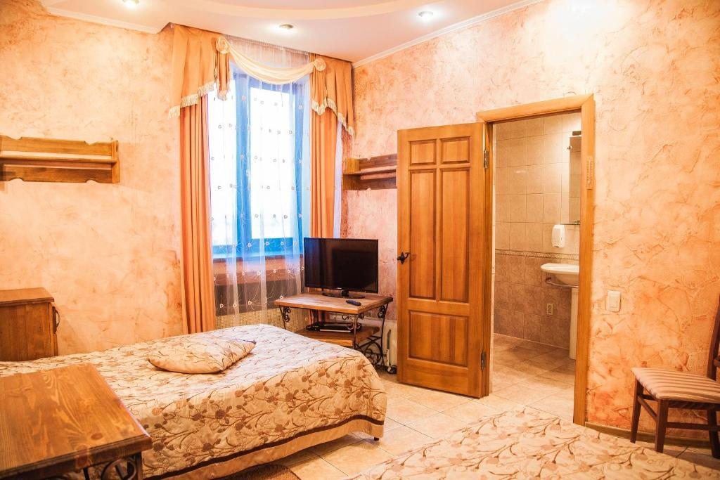 Двухместный (Стандартный двухместный номер с 2 отдельными кроватями) гостиницы Башня, Брянск