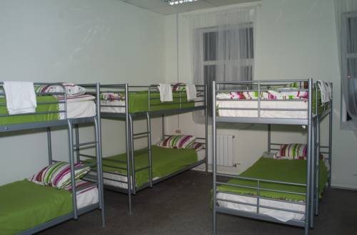 Номер (Кровать в общем номере для мужчин и женщин с 8 кроватями) хостела Ломоносов, Архангельск