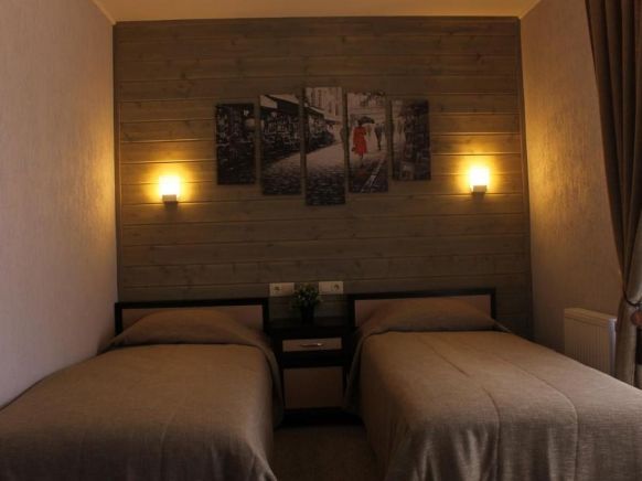 Фотография номера гостиницы Каштан