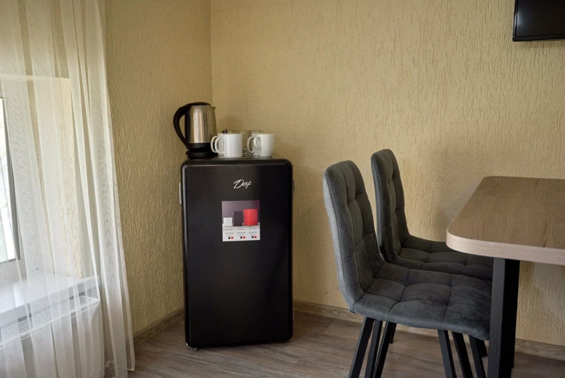 Четырехместный (Стандарт 4-х местный), Отель Каштан
