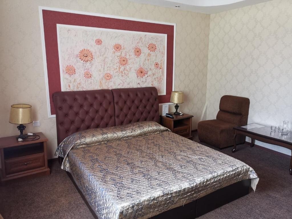 Двухместный (Двухместный номер с 2 отдельными кроватями) отеля Central, Махачкала
