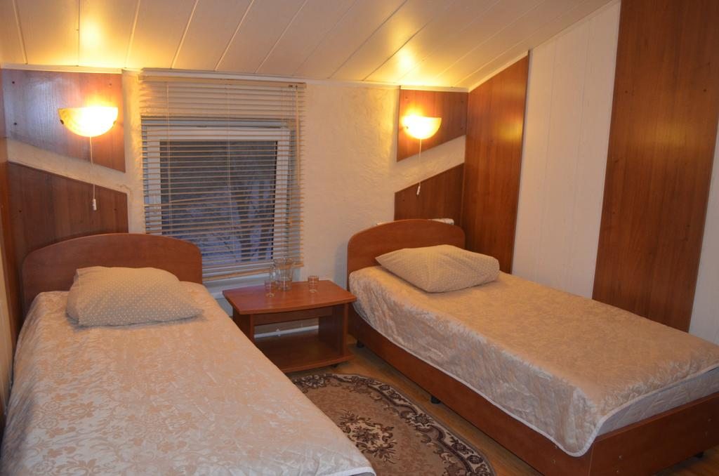 Двухместный (Бюджетный двухместный номер с 2 отдельными кроватями) мотеля 205 км, Колыхманово