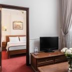 Люкс (Двухместный с 1 двуспальной кроватью, Double), Отель Спорт